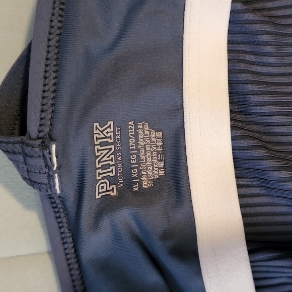 Victoria Secret Pink Blue Built in Bra Sport Cami Size XL NWOT - Picture 3 of 3